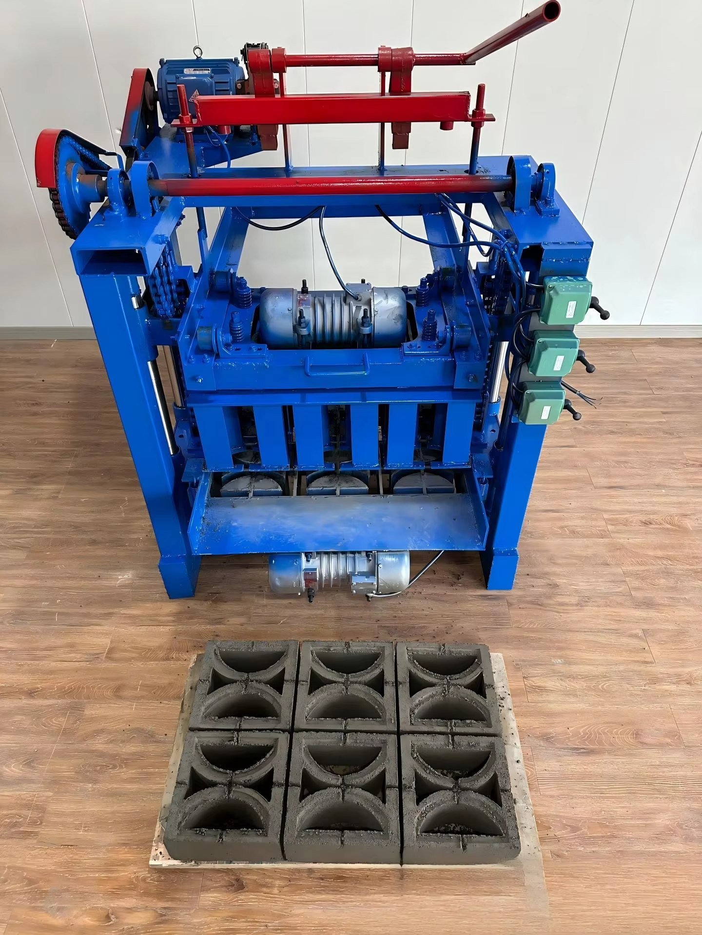 Máquina de Fazer Tijolinho