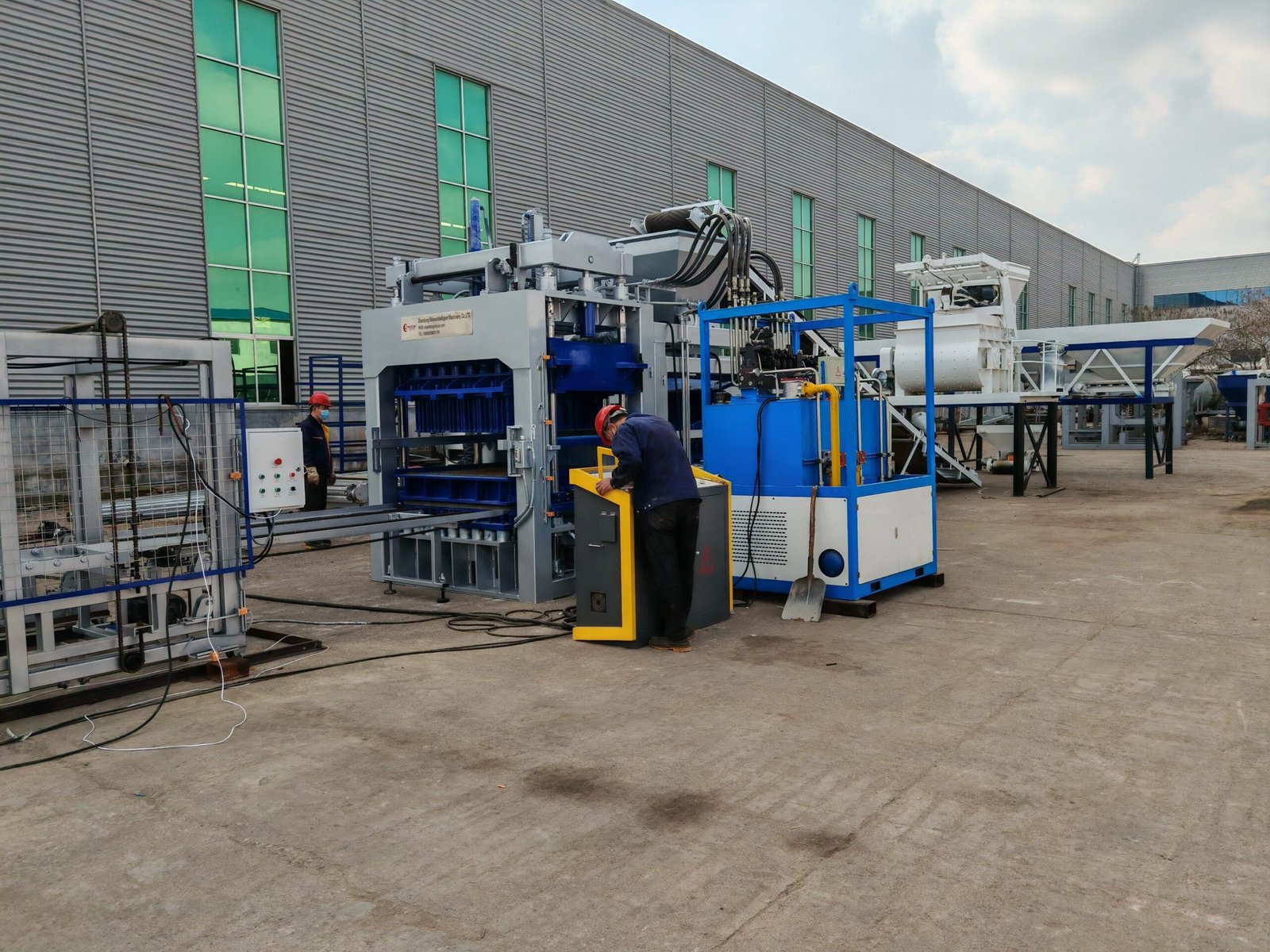 Máquina de Fazer Tijolo Maciço