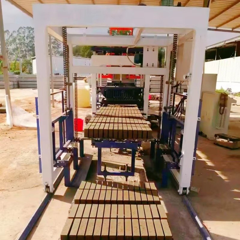 Máquina de Fabricar Bloco