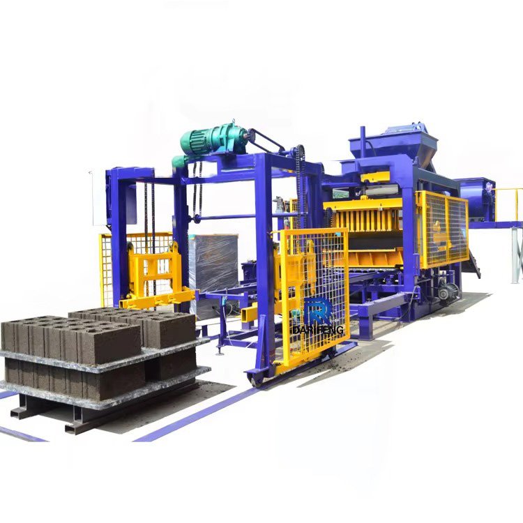 Máquina de Fazer Blocos de Concreto Automática